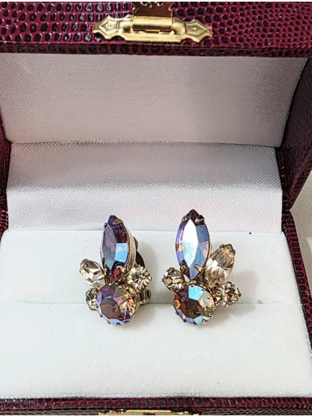Vintage 1950s SHERMAN Cluster Clip-On Earrings